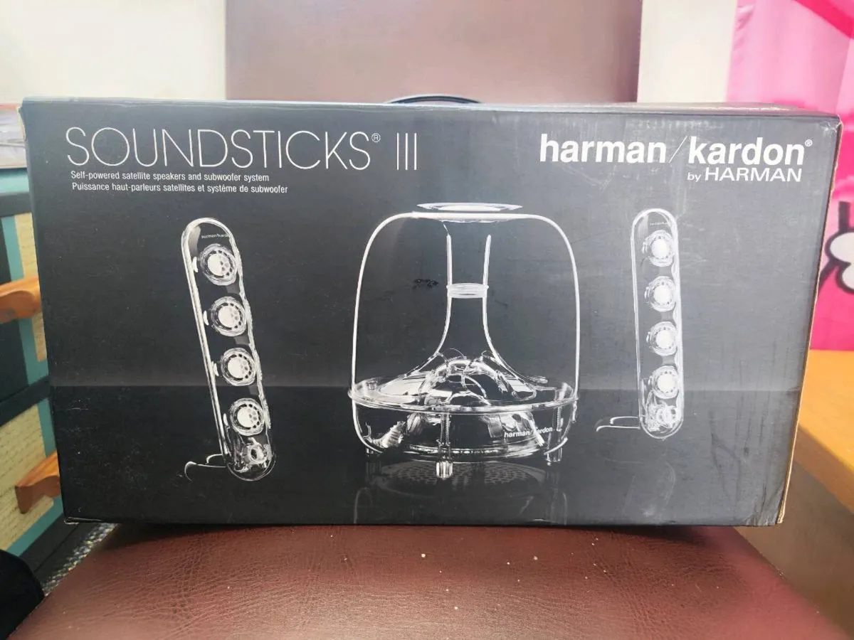 Harman Kardon SoundSticks III – Brand New (Unused) - Image 1