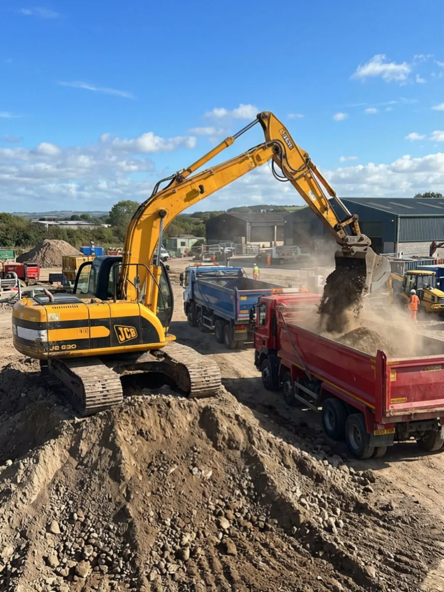 13 ton digger hire with driver - Image 1