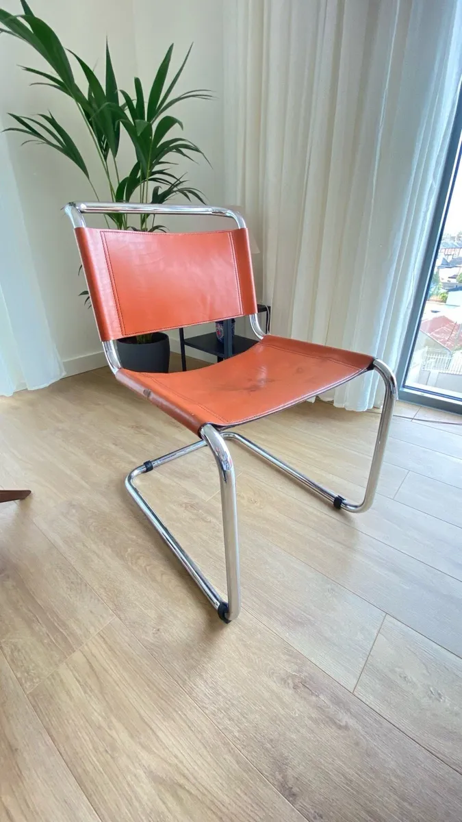 Dining chairs - Image 1