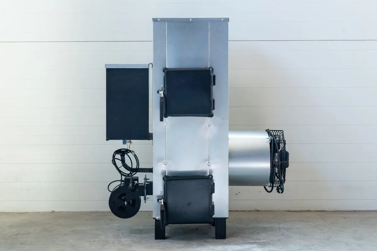 NG20 kw air heater (up to 100 m2) forusedoil+wood. - Image 1