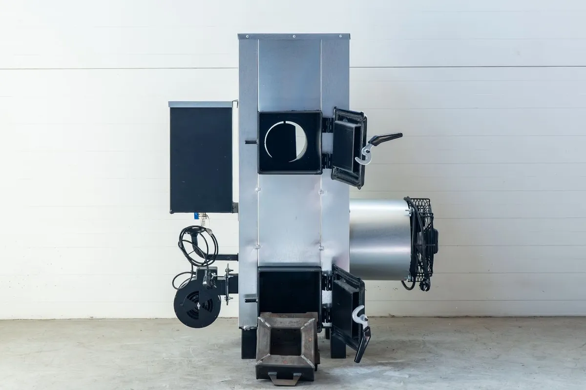 NG20 kw air heater (up to 100 m2) forusedoil+wood. - Image 2