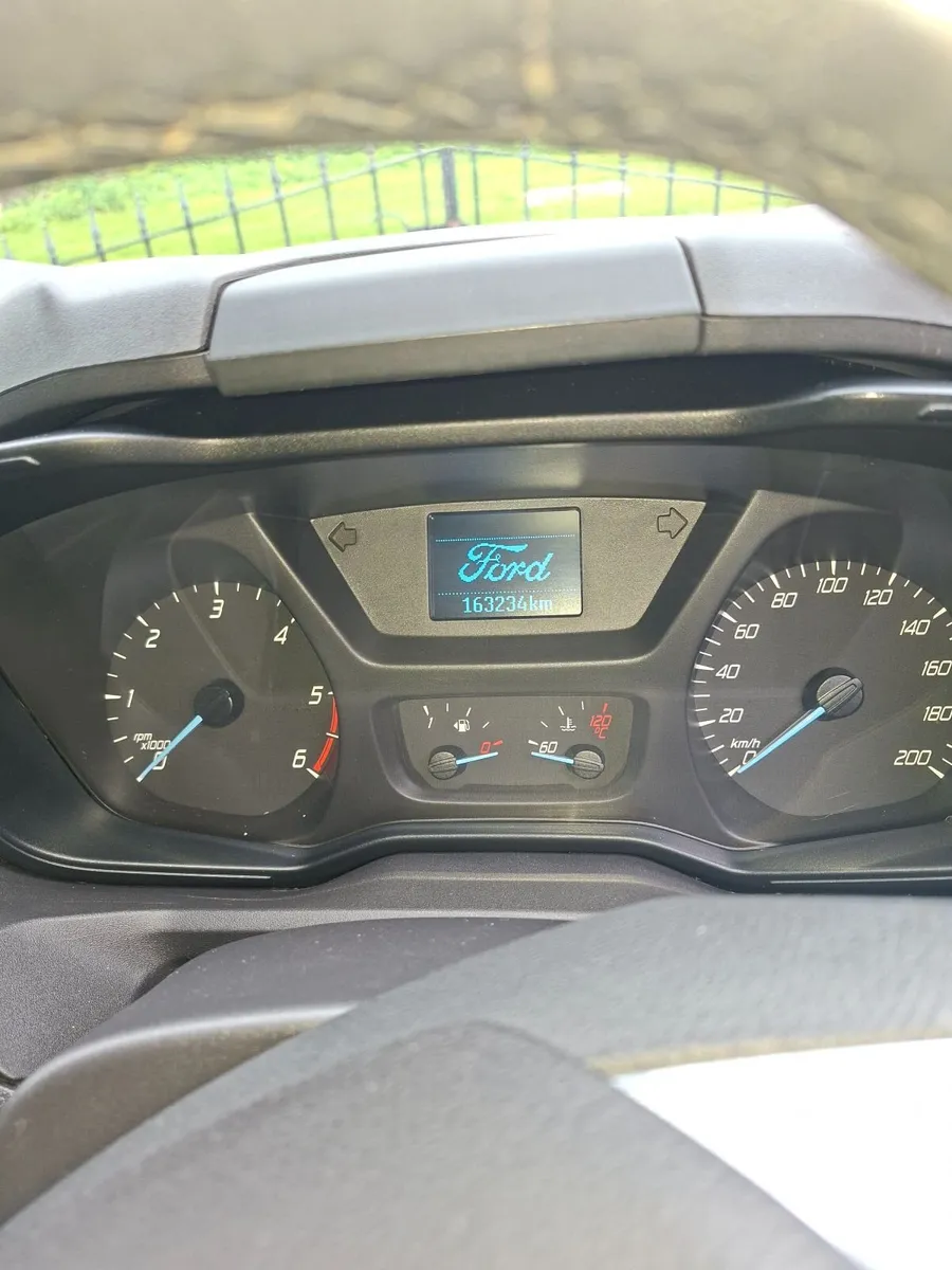 Ford Transit Custom 2014 - Image 2