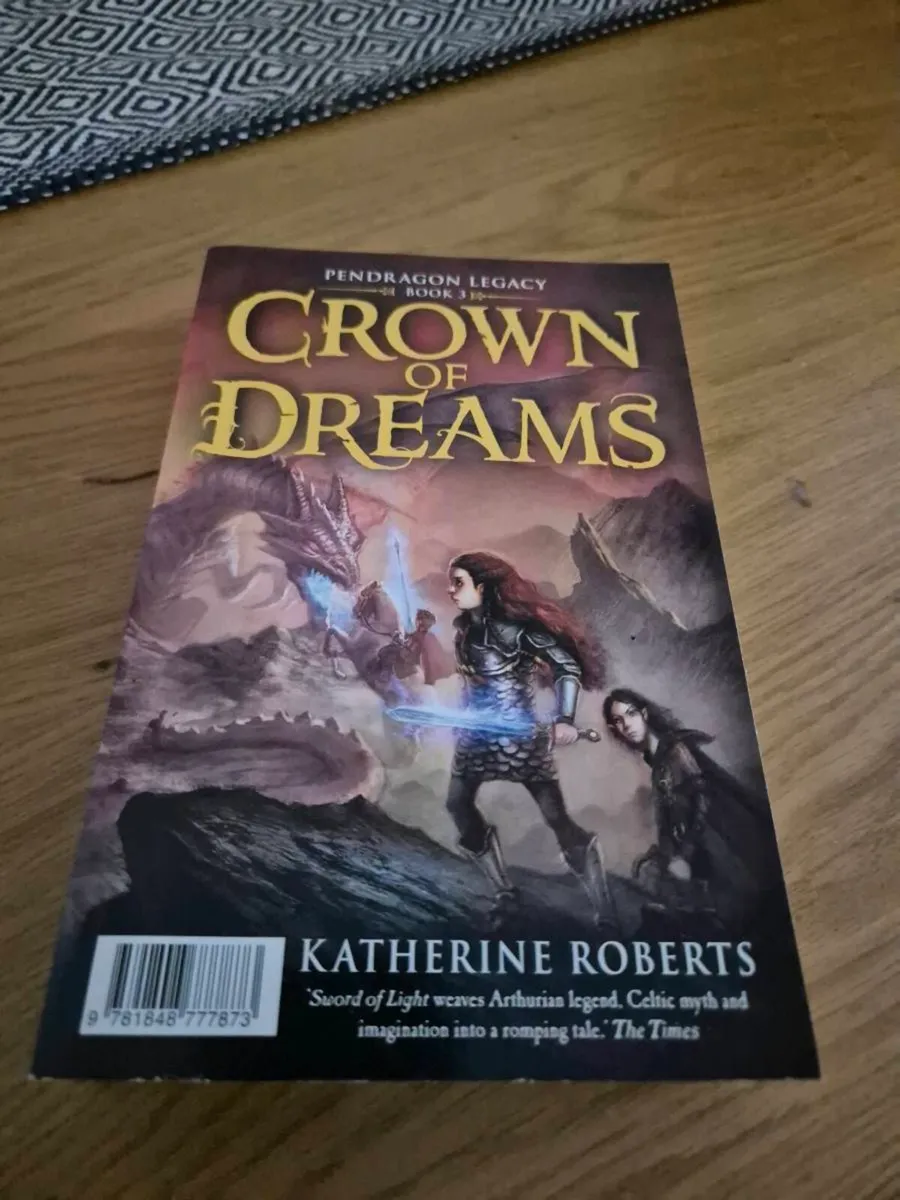 Teenagers Fantasy Books - Image 2