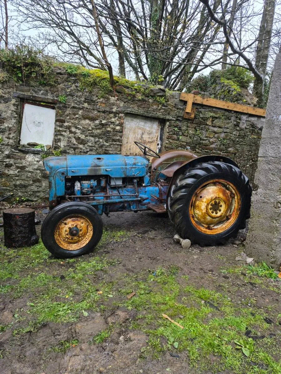 Fordson dexta