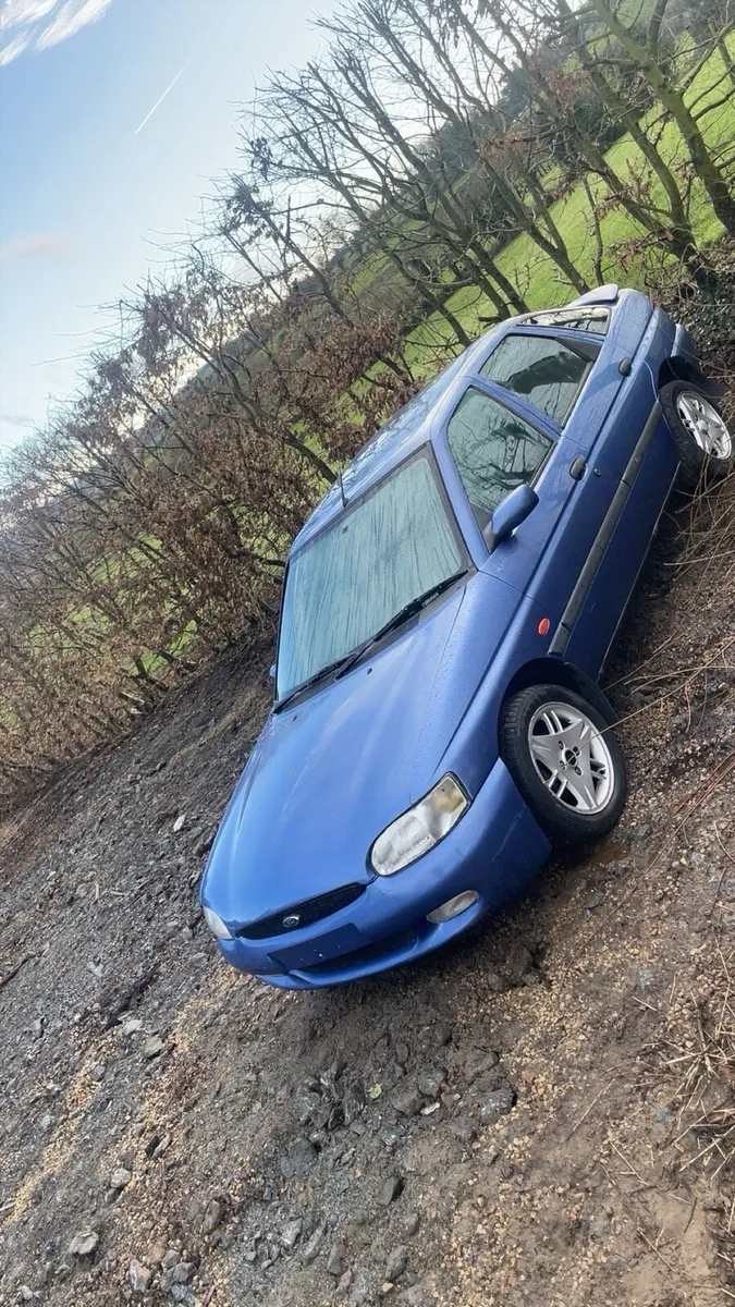 Ford escort mk6 - Image 4