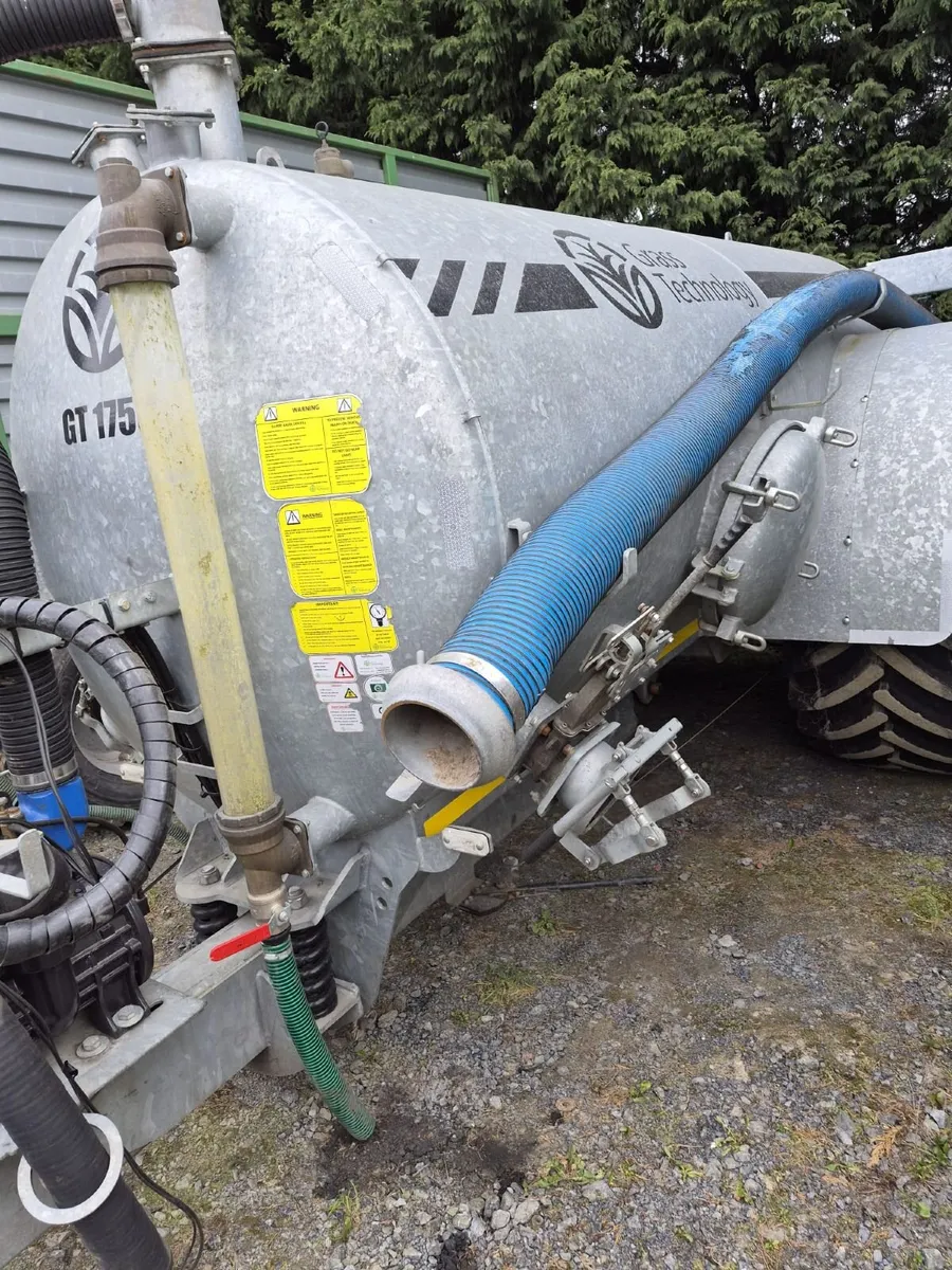 1750 Slurry Tanker with 7.5m Trailing Shoe - Image 3