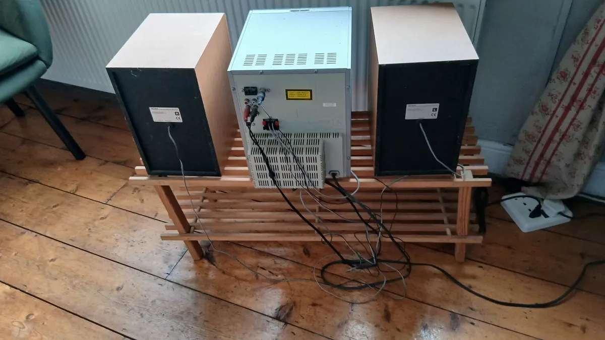 Sony music system - Image 1