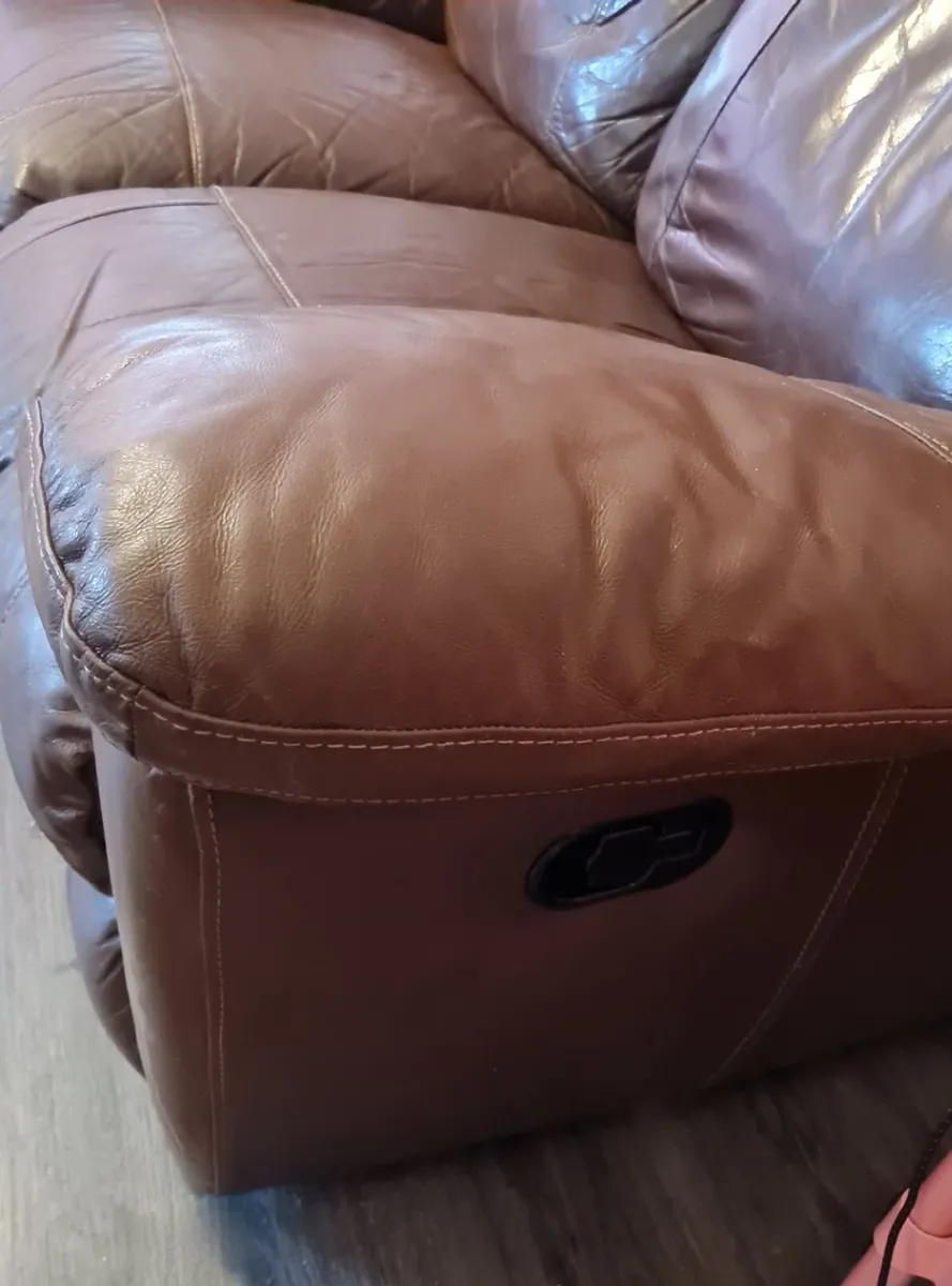 Two seater reclining sofa - Image 2