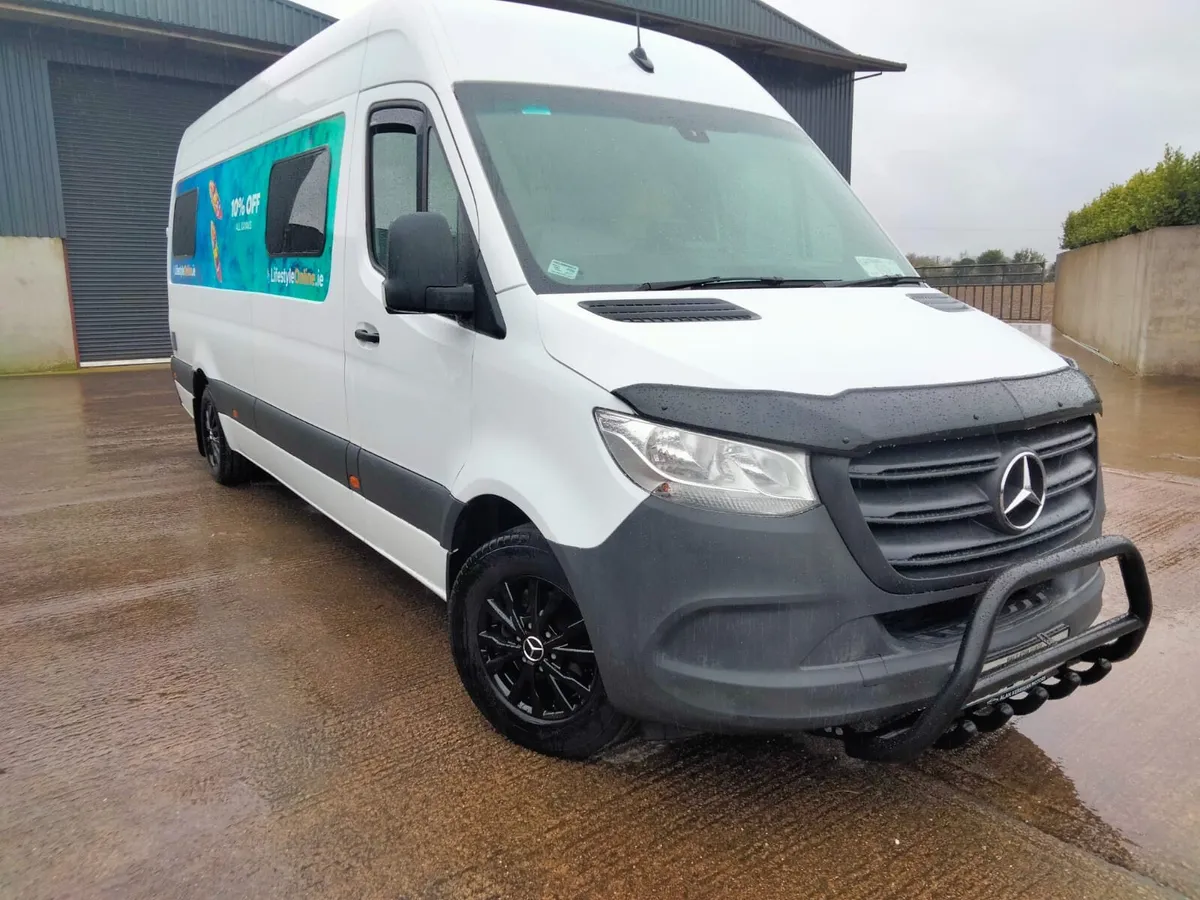 Camper Van - Image 1