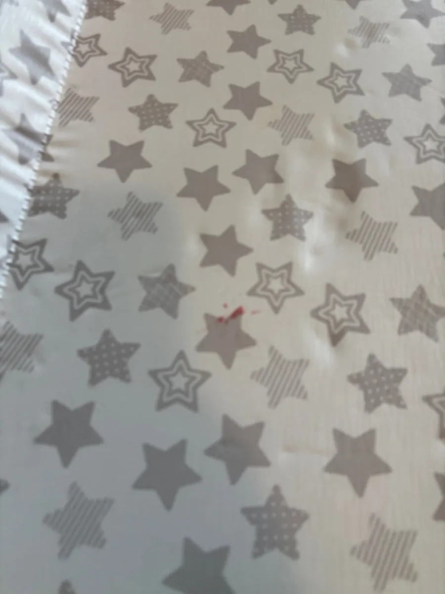 Baby changing table (free) - Image 3