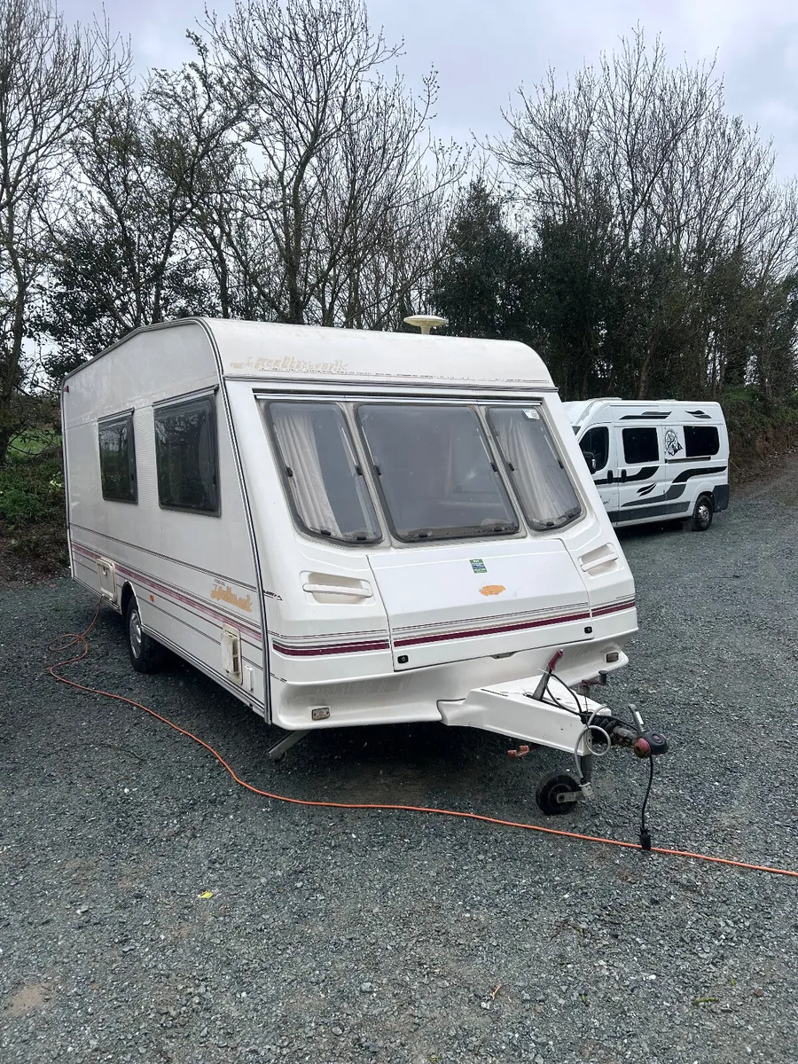 Classic caravan - Image 2