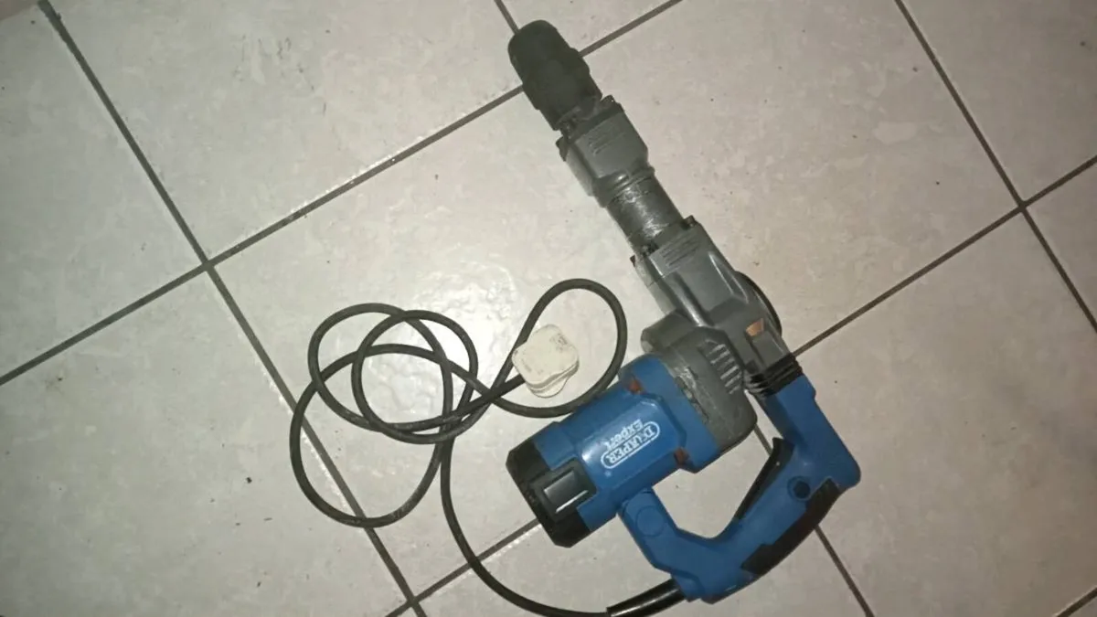 Dapper kango 240v - Image 1