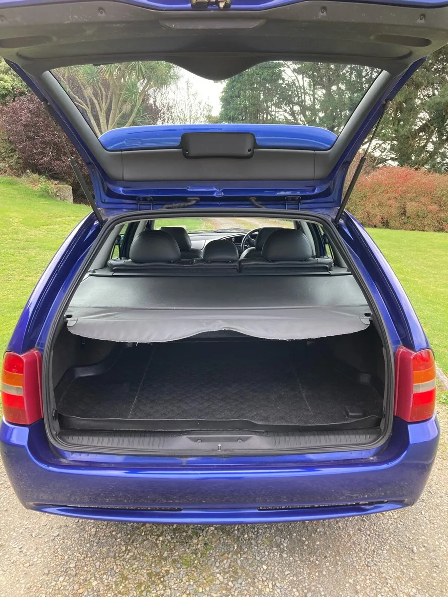 Ford Mondeo ST 200 Estate - Image 4