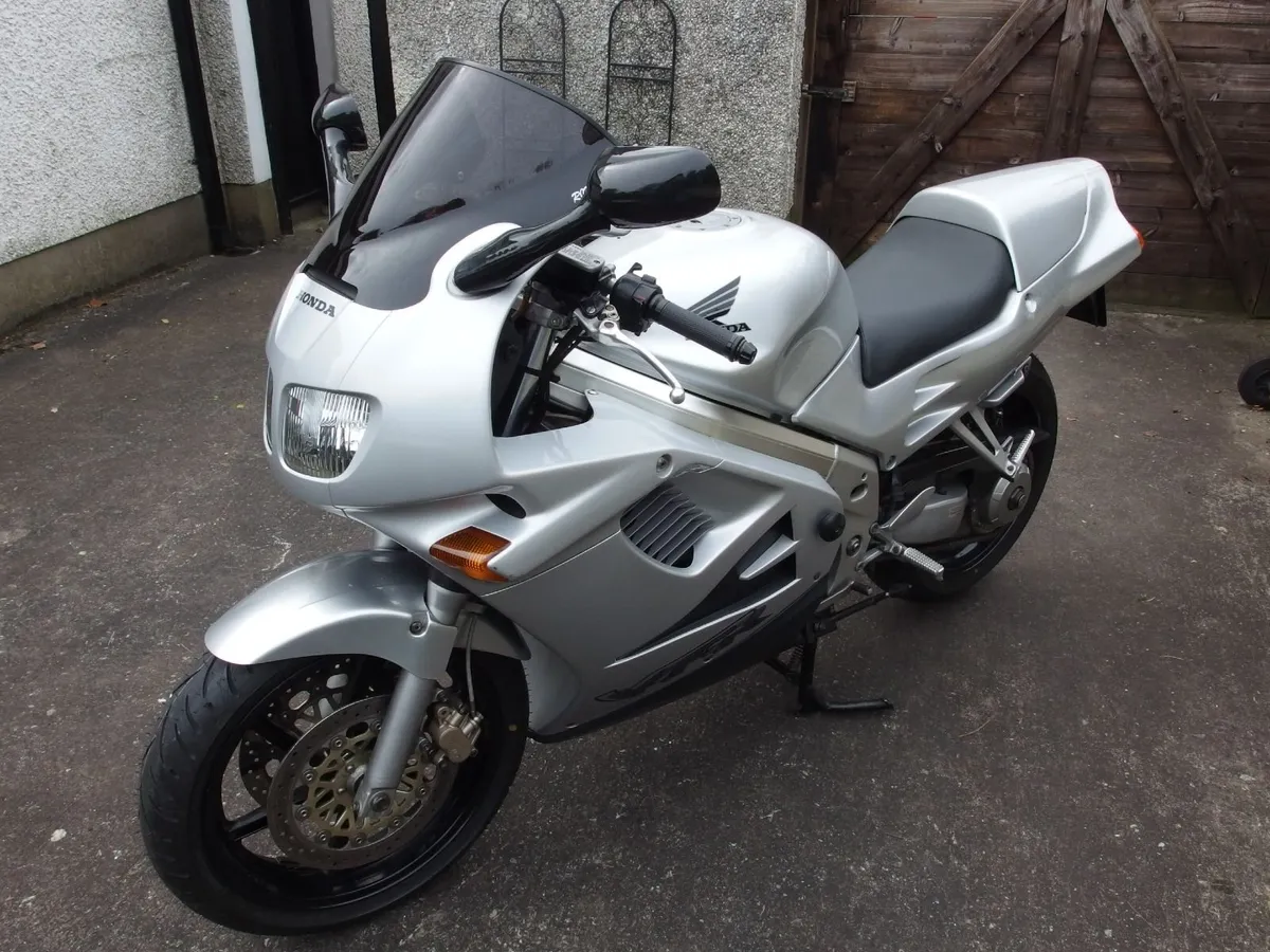 HondaVFR750FT 1996 - Image 4