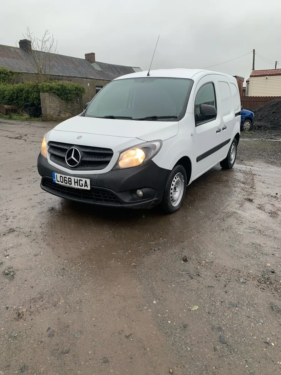 2018 Mercedes Citan - Image 2