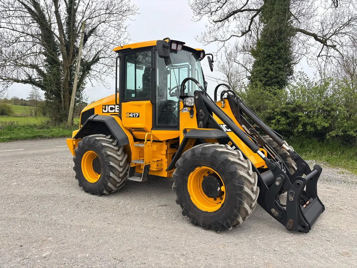 JCB 417 - Image 1