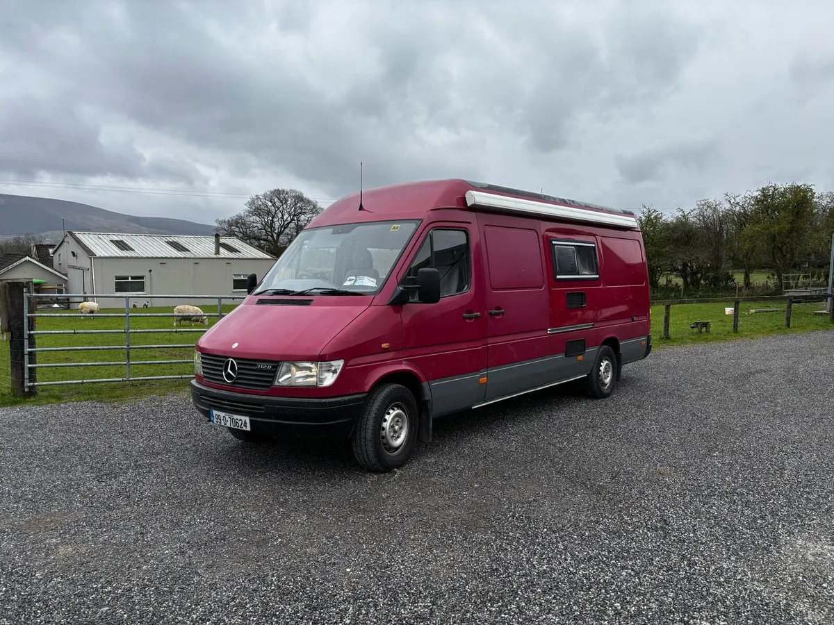 Mercedes sprinter camper van  ‘99 - Image 3