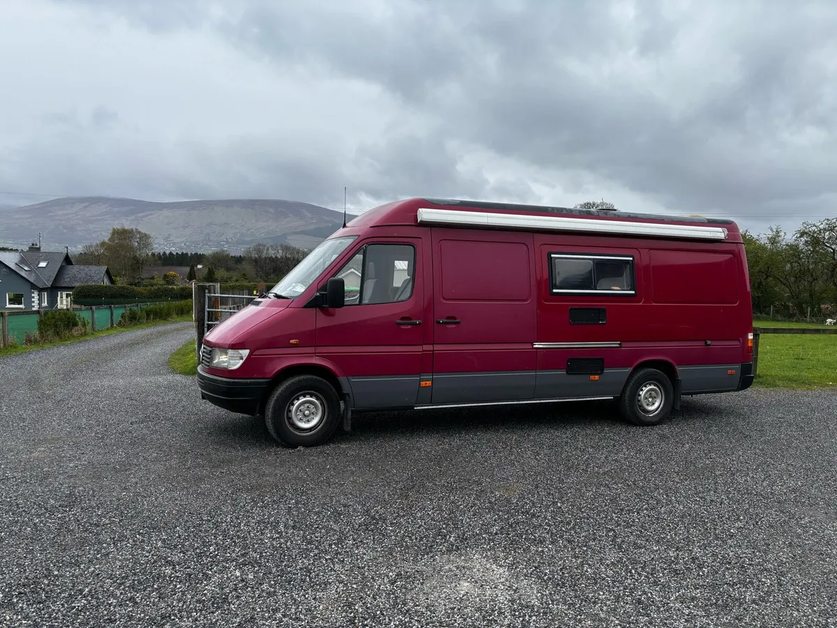 Mercedes sprinter camper van  ‘99 - Image 4