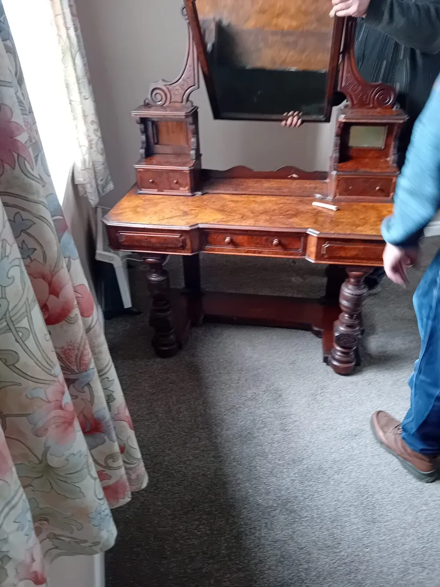 Selection of antiqes - Image 2