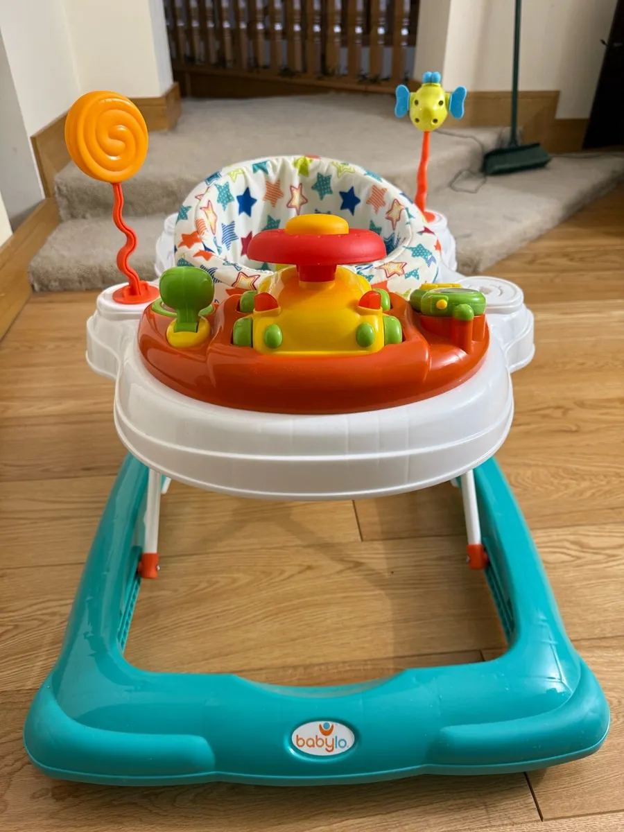 Babylo Twist About Baby Walker - Image 1