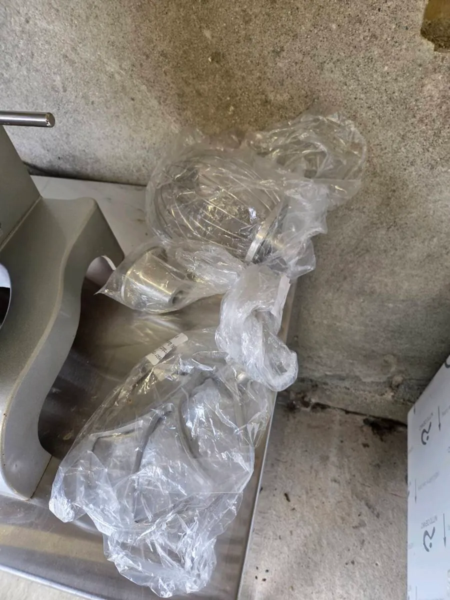 Banks 10 litre commerical Mixer - Image 2