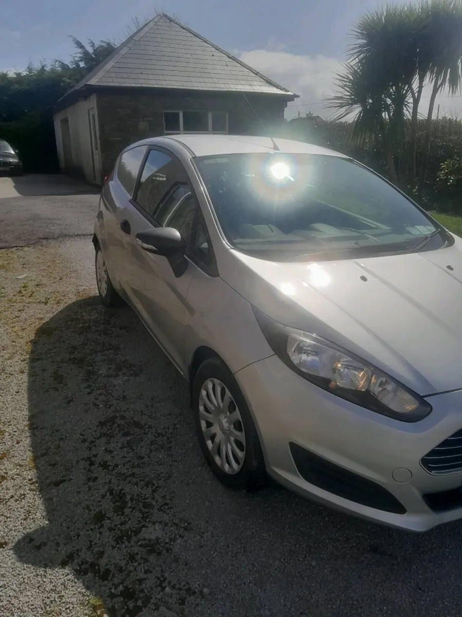 Ford fiesta van - Image 3