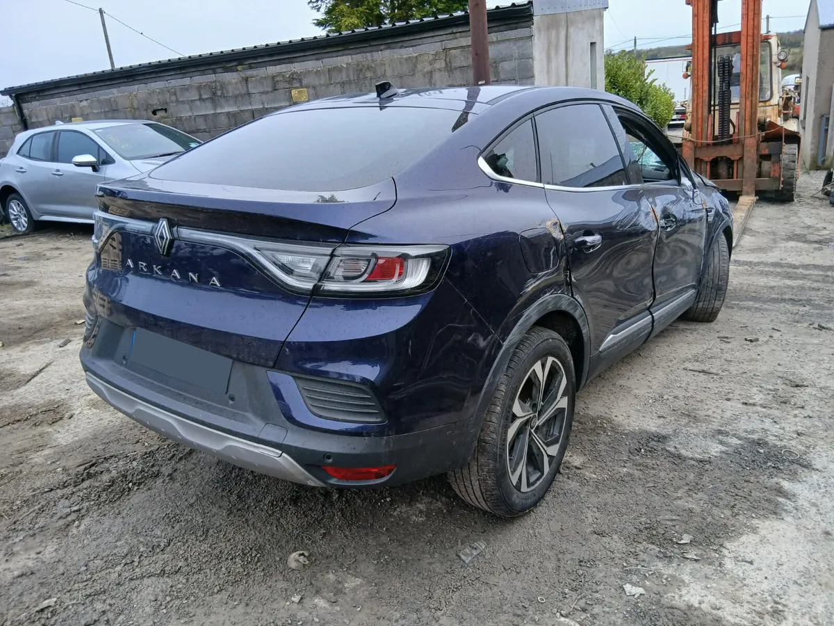 2025 RENAULT ARKANA 1.3 PETROL FOR BREAKING - Image 3