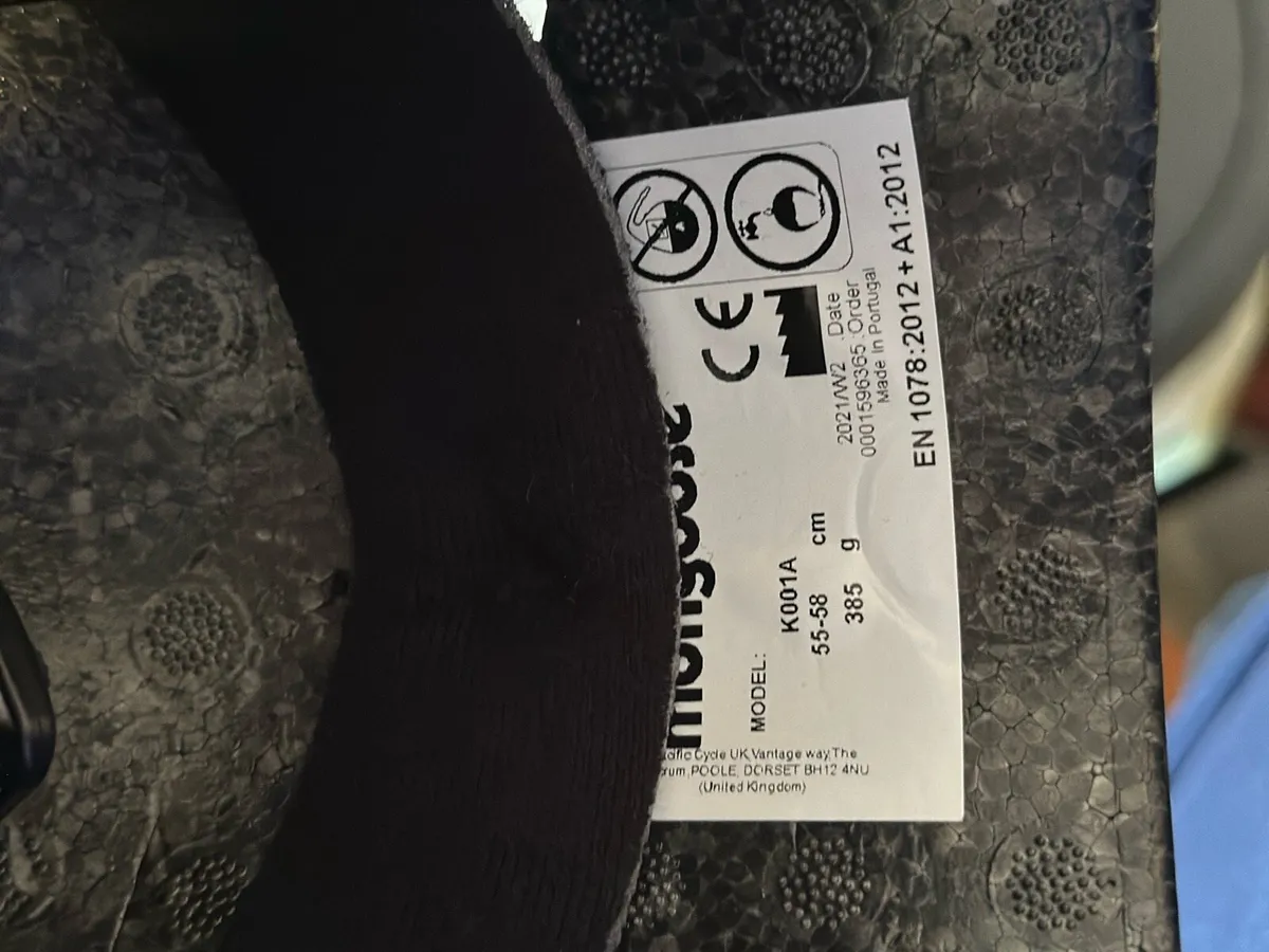 Bicycle helmet - Image 4