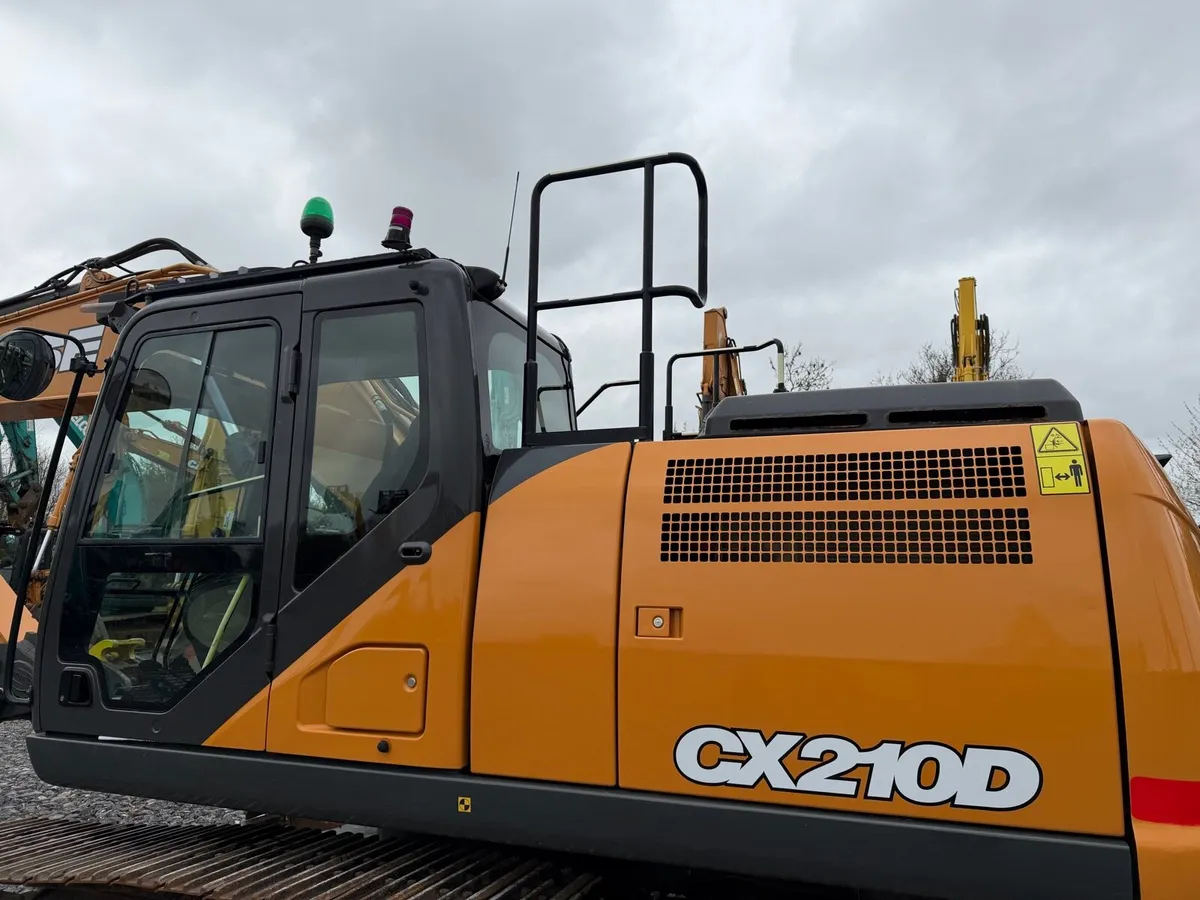 CASE CX210D 2020 - Image 1