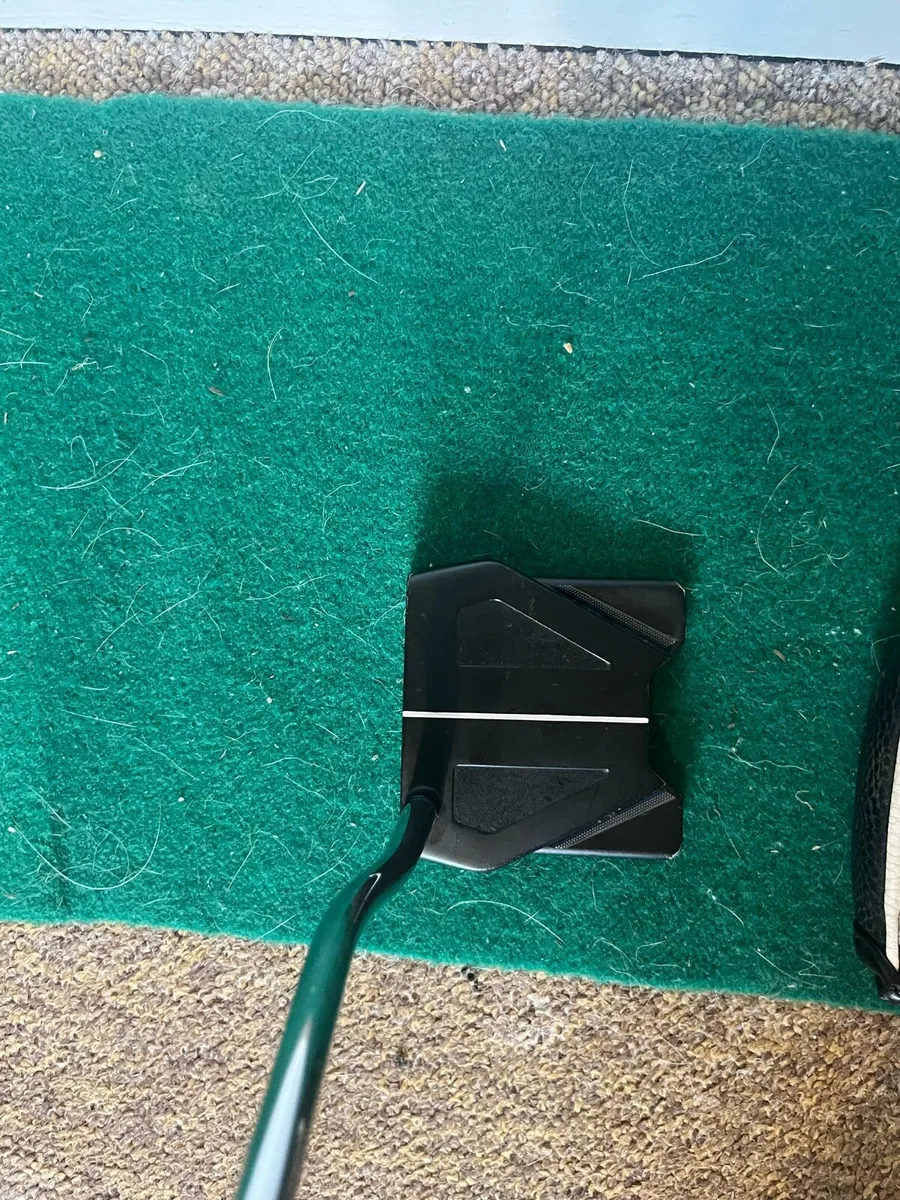 Golf Putter - Image 4
