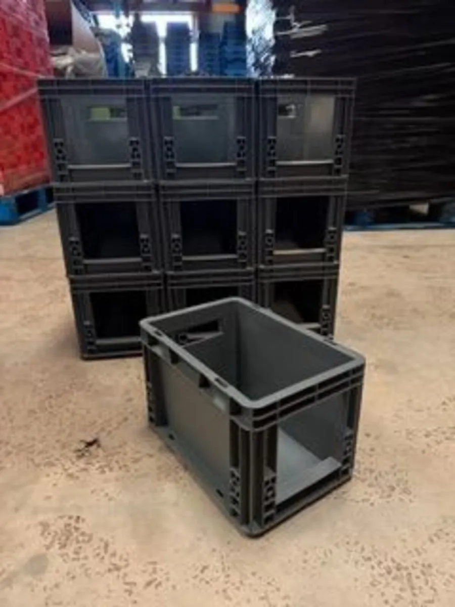 SALE on 10x - 7L open front storage boxes - Image 1