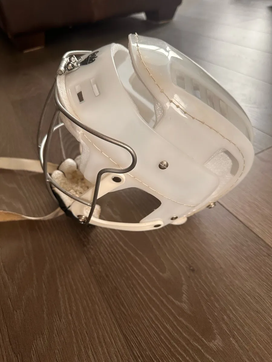 Oldstyle Replica , Oldstyle Brian Walsh guard . - Image 3