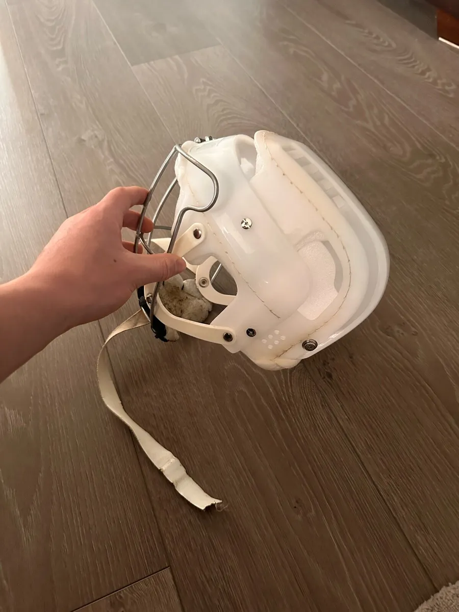 Oldstyle Replica , Oldstyle Brian Walsh guard . - Image 4