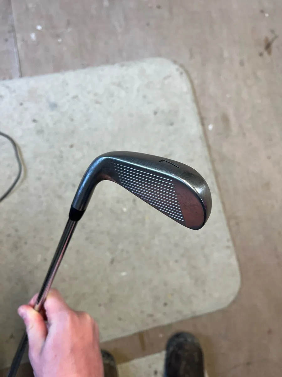 Titleist AP1 718 golf irons - Image 4