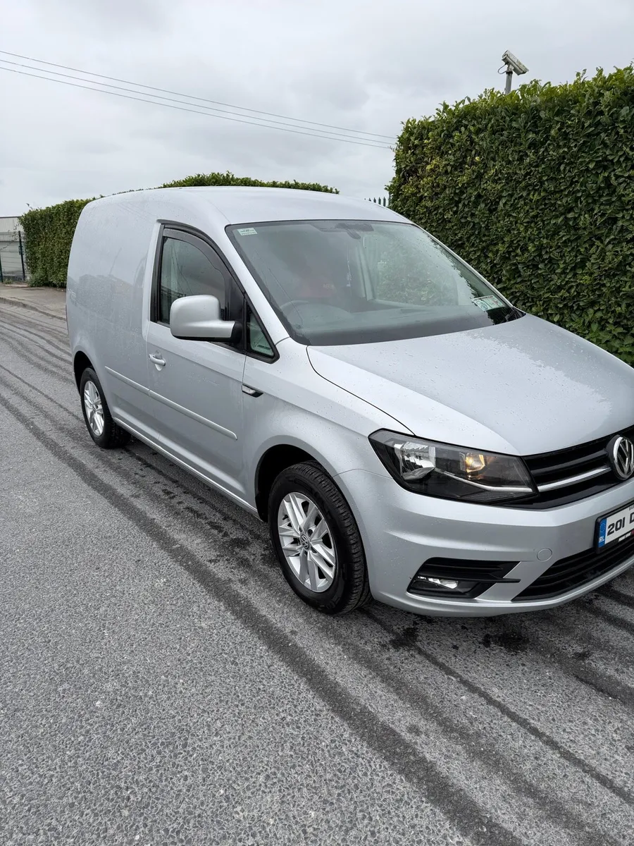 VW Caddy Highline - Image 1