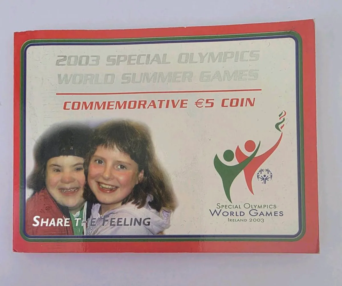 2003 commerative 5 euro coin - Image 1