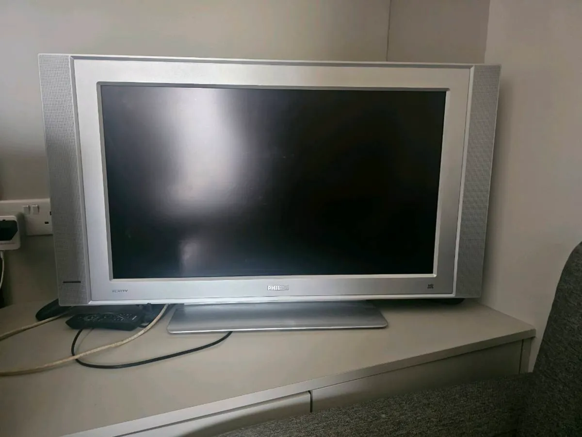 1€ tv is working - Image 1