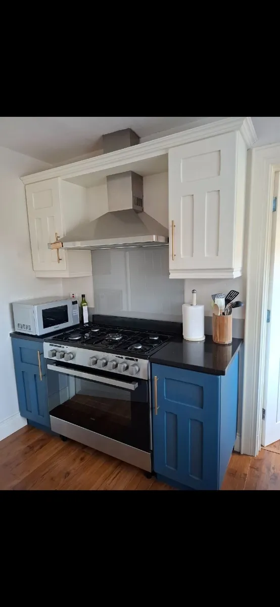 Kitchen & appliances - Image 2