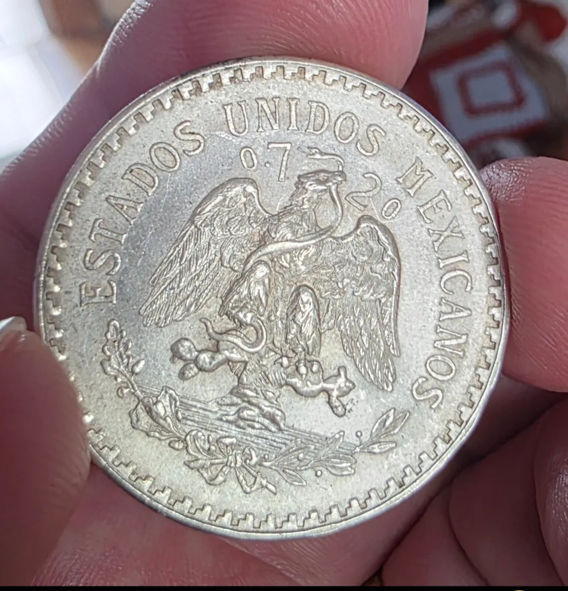 1945 mexican silver un peso - Image 3