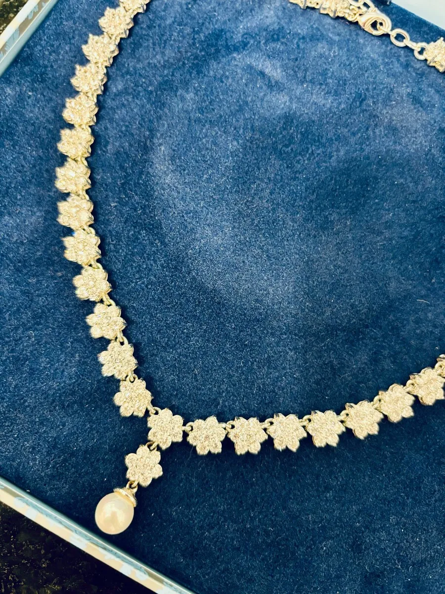 Vintage Princess Grace Collection Necklace - Image 4