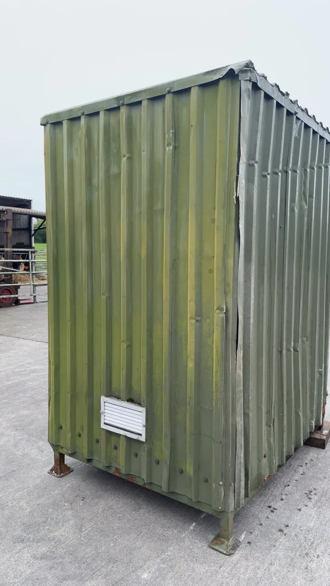 Small oil bund shed - Image 3