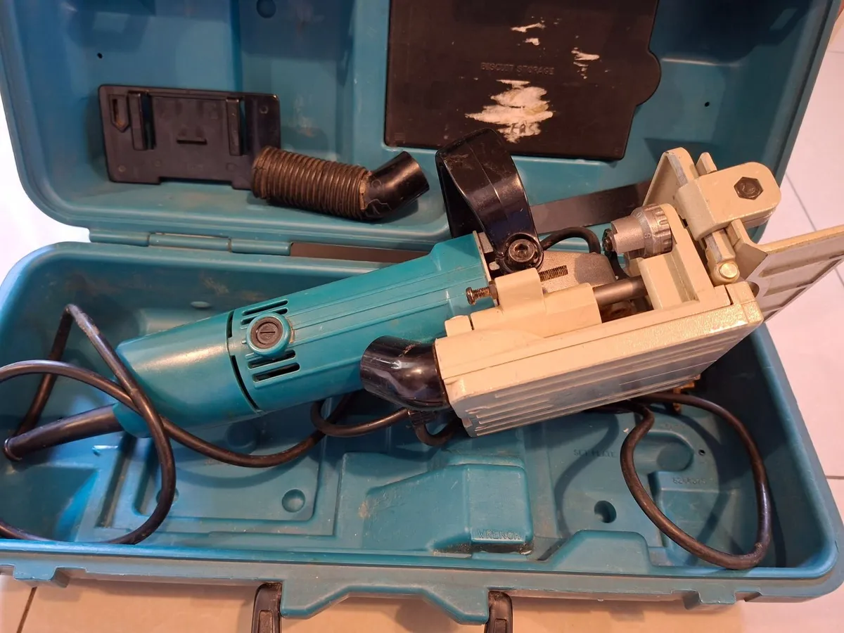 Makita 3901 Biscuit Jointer 240v - Image 4