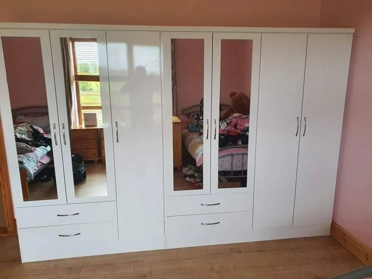 BEDROOM FURNITURE - Image 3