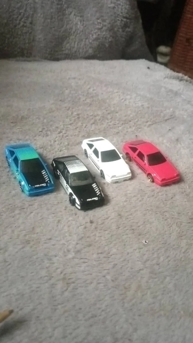 TOYOTA H-W PREMIER I-64 SCALE BARGAN OF THE WEEK - Image 2