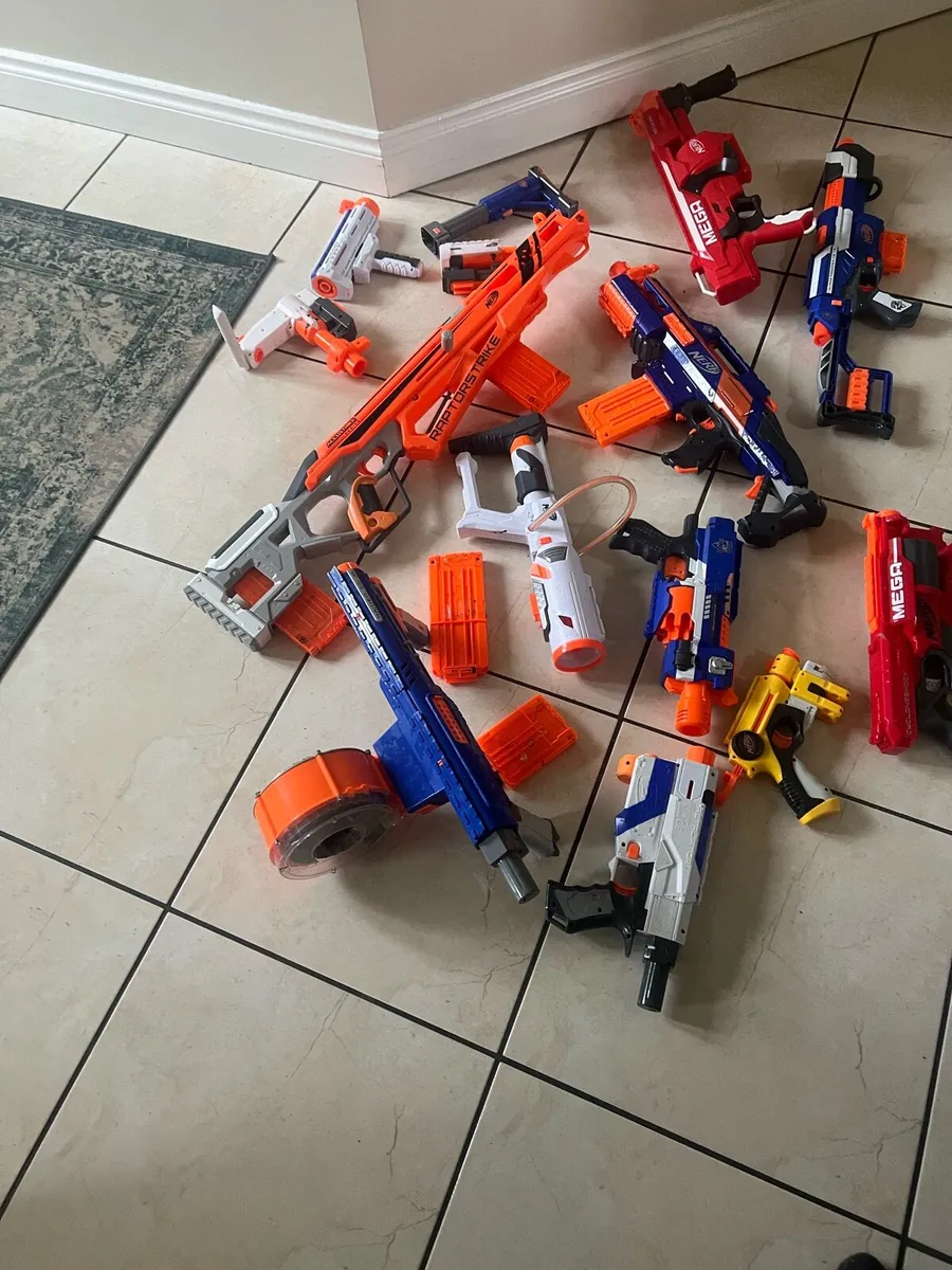 Nerf Gun Bundle - Image 1