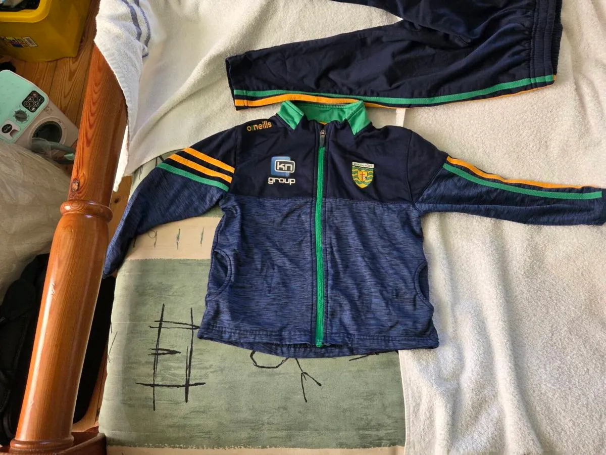 Donegal Gaelic Football Tracksuit Top 2016 to 2017 - Image 1