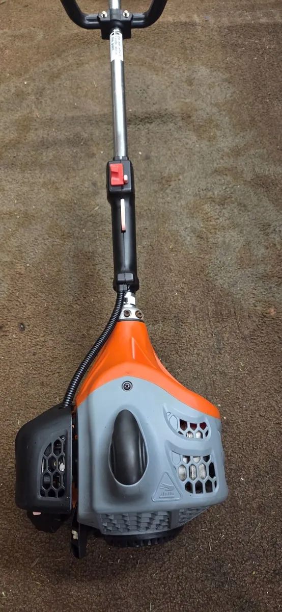 Hitachi strimmer - Image 2