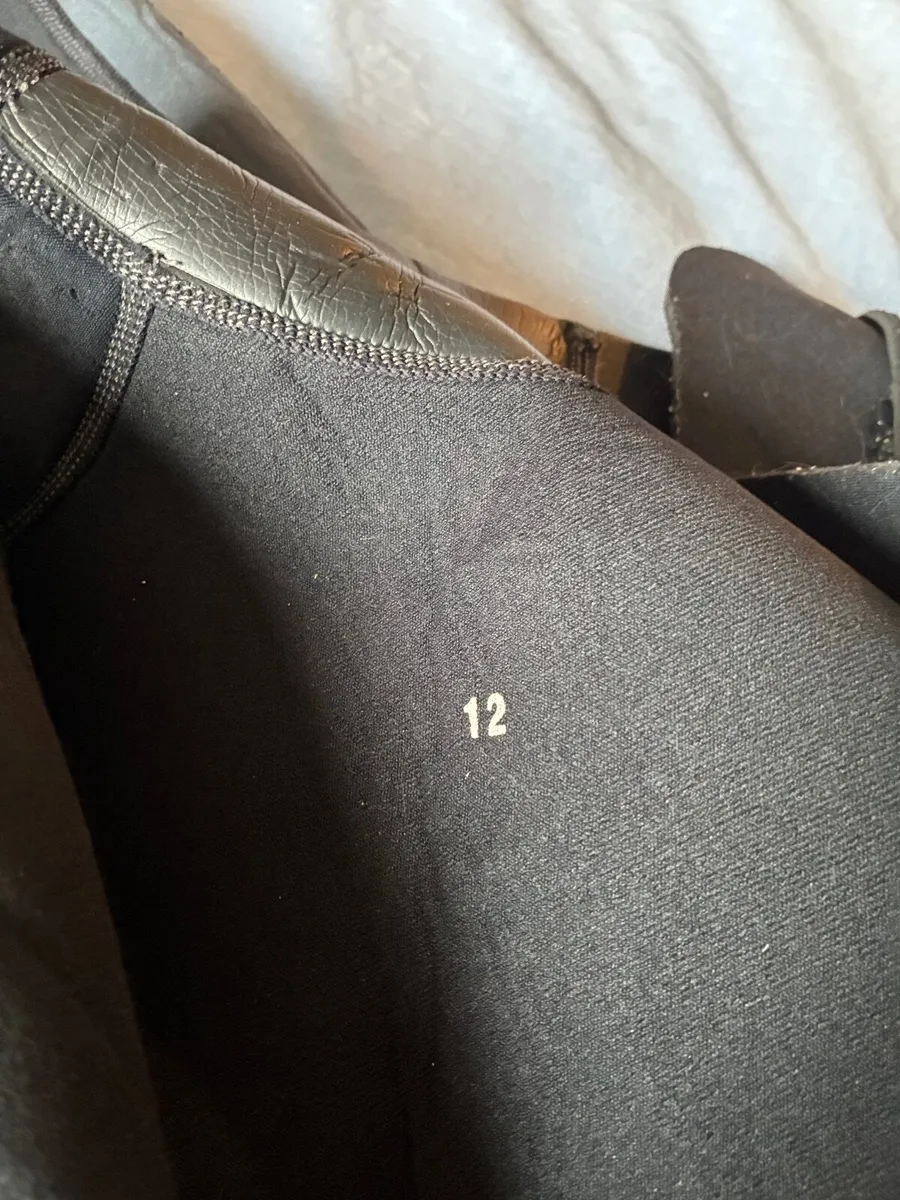 Ladies / Girls Wetsuit - Image 3