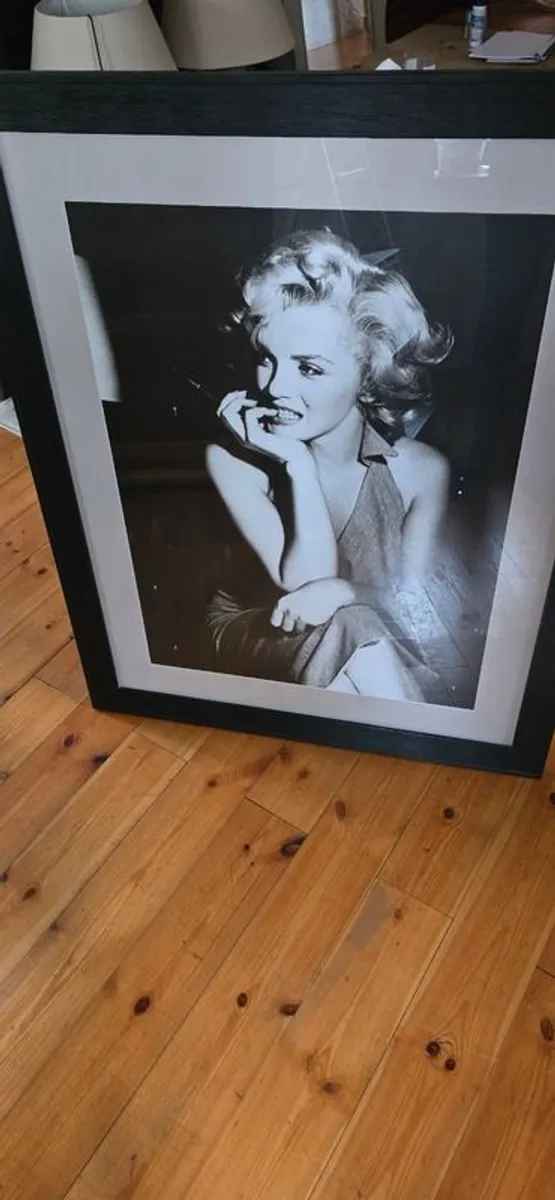 Vintage framed pictures - Image 1