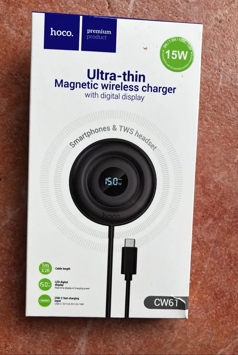 Magnetic wireless charger